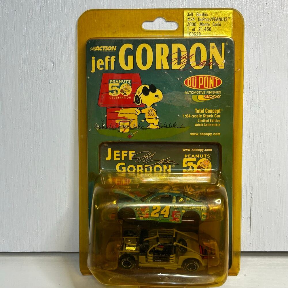 Jeff Gordon #24 Peanuts Joe Cool 1:64 Diecast Sealed